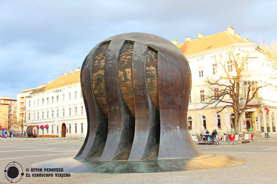 Spomenik narodnoosvobodilnega boja (NOB), monumento de la resistencia contra los nazis