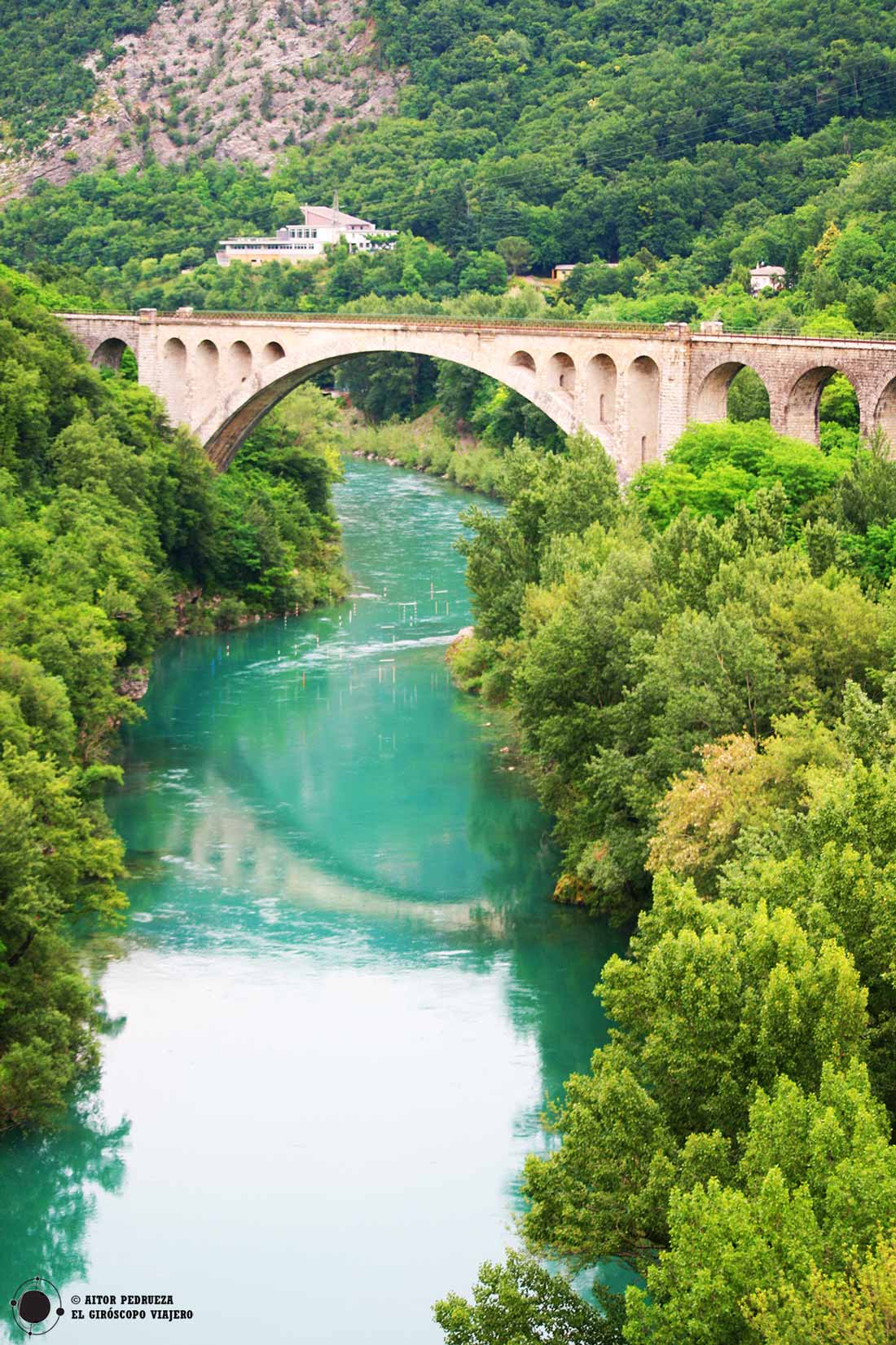 Puente de Solkan sobre le río Soca