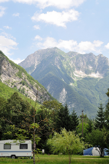 5913672174_fd533407cb_z